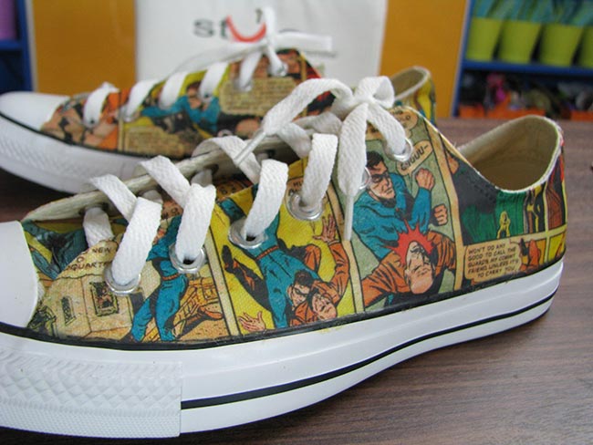 converse comic book shoes diy