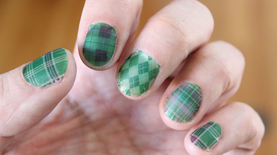 St. Patrick's plaid fingernail decals