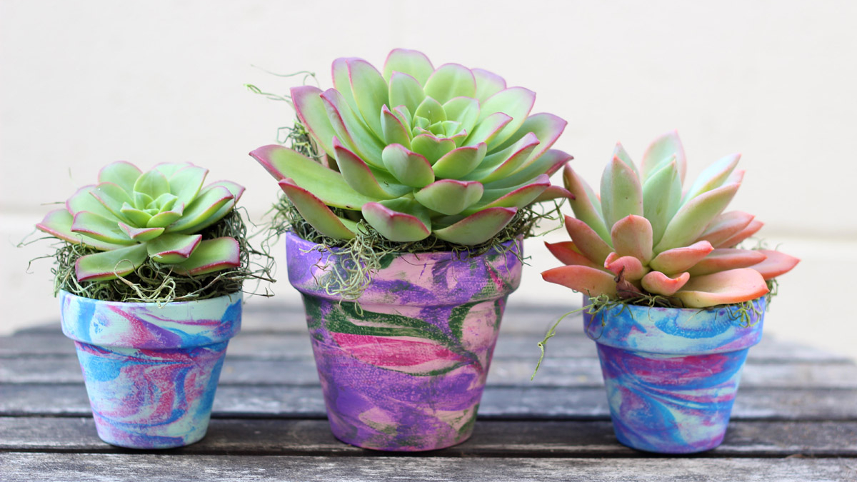 marbled pots